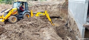  buldoexcavator de inchiriat, defrisari,fundatii - imagine 5