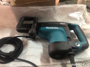 Rotopercutor Makita fi 40 tip HR4011C unul nou si unul folosit