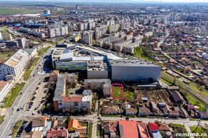 700 mp TEREN INTRAVILAN LÂNGĂ GALERIA MALL