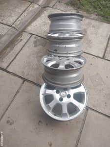 Vând  jante aliaj  15 - imagine 2 Vând  jante aliaj  15 - imagine 2