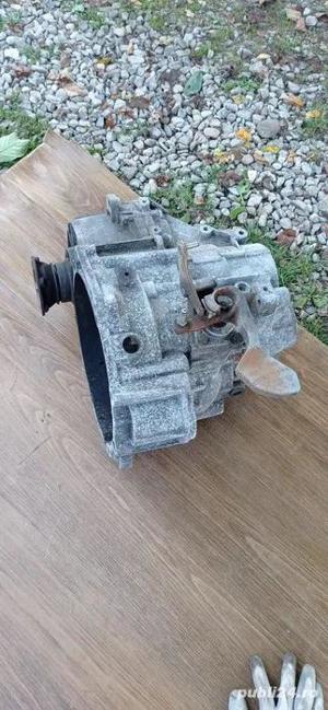 Cutie de viteze 1.9 tdi - imagine 4
