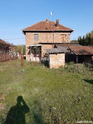 Casa de vânzare in loc Bârsău judetul Hunedoara  - imagine 2