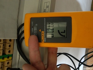 Fluke 9040 Indicator de succesiune faze cu afisaj LCD, CAT III 600 V, CAT IV 300V - imagine 3