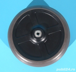 Roata cu cauciuc plin  pentru rollator 200X50
