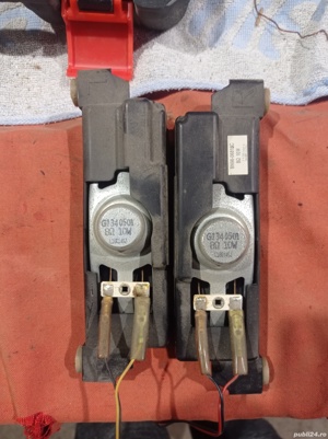set 2 difuzoare bn86-06818c g1340501 8ohm 10w de pe tv Samsung le37a456c2d