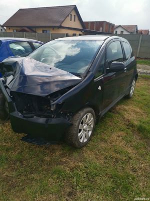 Vind piese din dezmembrare Mitsubishi Colt 1.1 benzina 2013 109000 km avariata avariat frontal - imagine 5