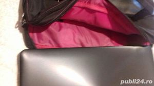 geanta pentru laptop  neagra cu interior roz  - imagine 2