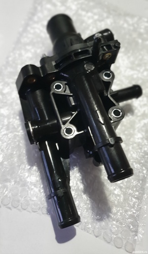 Carcasa Termostat OPEL Astra H, Insignia A, Vectra C, Zafira B - imagine 4