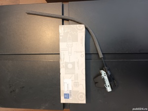 broasca capota portbagaj Mercedes A 204 750 04 85 - imagine 3
