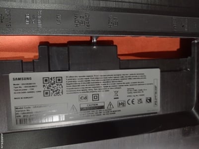 Dezmembrez tv Samsung ue43bu8072u - imagine 3