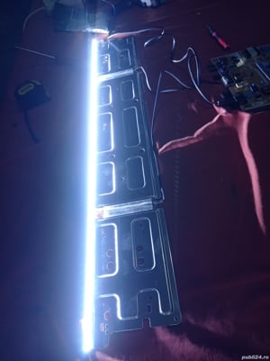 set 2 barete lm41-01040a/c de pe tv Samsung ue43bu8072u