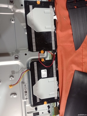 Dezmembrez tv Samsung ue43bu8072u - imagine 4