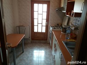 De inchiriat apartament 2 camere, in Galati, Micro 17, mobilat si utilat - imagine 3