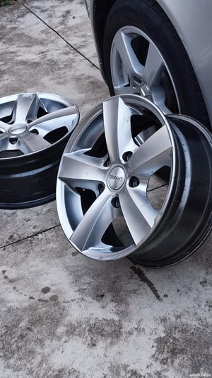 Jante aliaj Dezent R16 5x130 Ssangyong set de 4 Jante aliaj Dezent pentru Ssangyong 