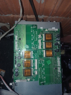 set 2 invertoare 3104 313 60975 de pe tv Philips lk370t3lz53