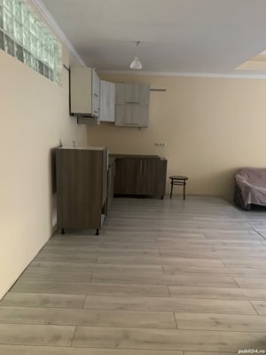 Sc inchiriaza in regim hotelier ap cu 3 cam dintr-un Ap cu 4 cam în centru  - imagine 2