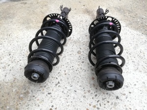 amortizoare fata cu arc si flansa vw polo 6R