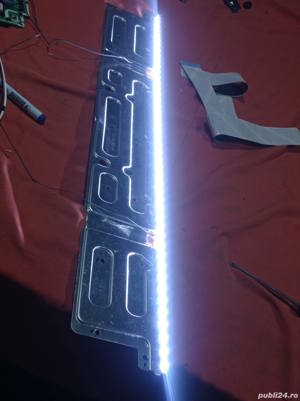 bareta led(din 2 barete44cm) LM41-00550A = L1NU7.1 7.3D0CDMS23 de pe tv Samsung ue40nu7192