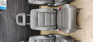 Dezmembrez Volkswagen Sharan  - imagine 2