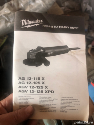 vand polizor Milwaukee AGV12-125XPD. 125 mm