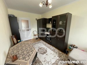 Apartament decomandat etaj intermediar 3 camere si logie Mihai Viteazu - imagine 5