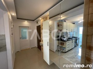 Apartament decomandat etaj intermediar 3 camere si logie Mihai Viteazu - imagine 7