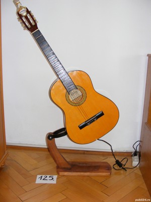 Chitară veioză, anii 1970 (cod 125)  - imagine 2