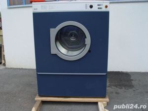 Uscator textile  industrial  Tecnitramo 23 kg - imagine 4