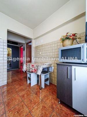 Ap. 2 camere in Deva, zona Piata centrala, 43 mp, et. 8... - imagine 11