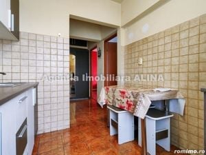 Ap. 2 camere in Deva, zona Piata centrala, 43 mp, et. 8... - imagine 12