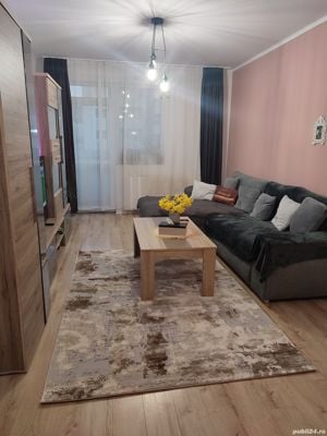 Vând apartament 2 camere 60 mp plus 2 balcoane  parcare inclusa.  Nu colaborez cu agenție !  - imagine 2