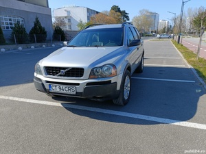 Volvo XC90  - imagine 9