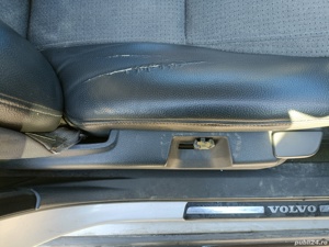 Volvo XC90  - imagine 8