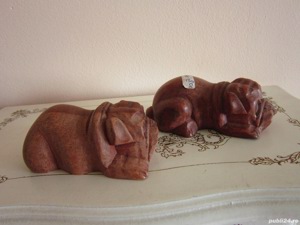 cadou rar caine Bulldog sculptura lemn Suar miniatura Indonezia 1970 - imagine 7