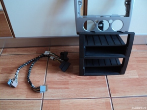 Rama adaptare Ford Focus 2 , Ford Fiesta , Ford Tranzit , de la 2 DIN la 1 DIN , originala Ford 