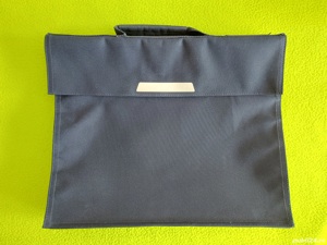 Geanta pentru laptop confectionata din material gros textil, doua modele - imagine 2