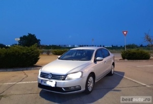 Proprietar! Vand VW Passat B7 Navigatie mare sau SCHIMB CU SUV+- diferența  - imagine 4 Proprietar! Vand VW Passat B7 Navigatie mare sau SCHIMB CU SUV+- diferența  - imagine 4