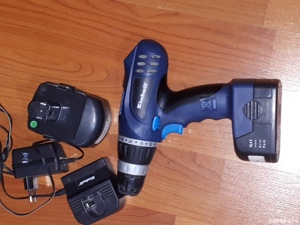 Bormasina Autofiletanta Einhell 14.4V INCARCATOR DEFECT