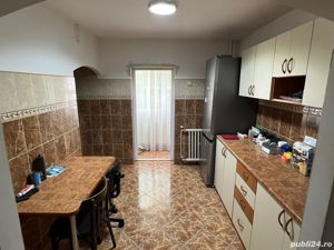 Proprietar vand apartament cu 3 camera  - imagine 3