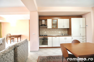 DOROBANTI-TUDOR STEFAN,  ELEGANT, SINGUR PE NIVEL, 123MP, LIVING 42MP! - imagine 19