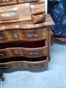 Vind tabernac antic lemn masiv cu furnir de nuc - imagine 10