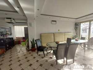 Bd. Mamaia, spatiu comercial, ideal BIROURI/CABINETE/CENTRU EDUCATIONAL, 250 mp. - imagine 2