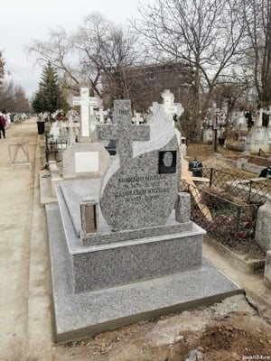 Executam cripte. Borduri. Cruci - imagine 6