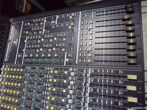 Mixer profesional Behringer Eurodesk 9000, 48 24 inputs inline, cu case - imagine 6
