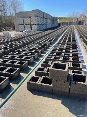 boltari stilp 20x20x20 - imagine 5