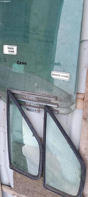 Geam geamuri usa portiera față Iveco Daily  - imagine 2