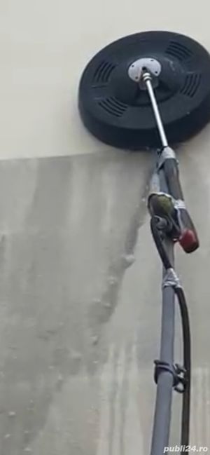 Spălat fațade de case - imagine 3