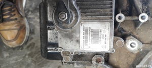 Cutie viteza automata C6 din 2007 - imagine 2