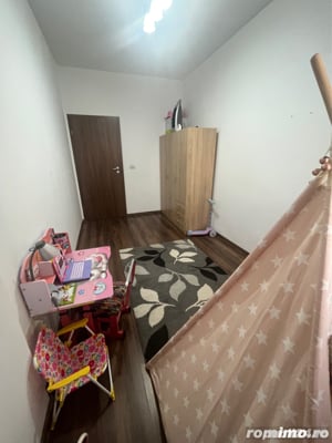 Apartament cu 3 camere la 1 minut de benzinaria Eso  - imagine 5