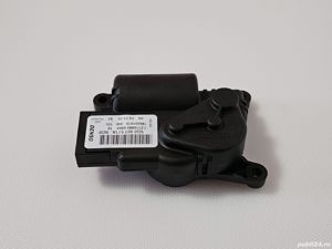 Motoraș actuator servomotoraș climă VW Golf 7, Passat B7, 5Q0907511A - imagine 5
